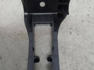 пластик Mercedes-Benz E-Класс W211/S211 2003, A2119200886