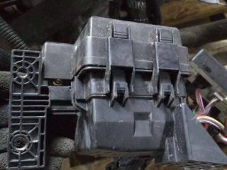 блок предохранителей Renault Megane 3 поколение 2014, 1.2 л., бензин, МКПП, 243880001R