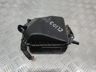 блок предохранителей Renault Clio 3 поколение 2008, 674658A