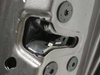 замок двери задней правой Renault Laguna 3 поколение 2008, хетчбэк 5 дв.