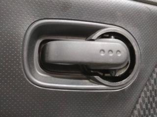 ручка внутренняя передняя правая Nissan Note E11 2007