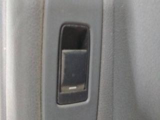 кнопка стеклоподъемника двери Jeep Grand Cherokee WK 2007