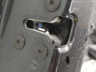 замок двери задней левой Renault Scenic 3 поколение 2010