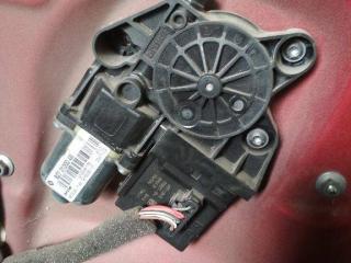 моторчик стеклоподъемника задний левый Renault Scenic 3 поколение 2010, 827310004R