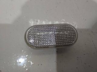 повторитель поворота на крыле Renault Twingo 3 поколение 2016, 8200257684