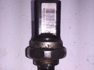 датчик давления топлива Renault Megane 3 поколение 2008, 5WS40208