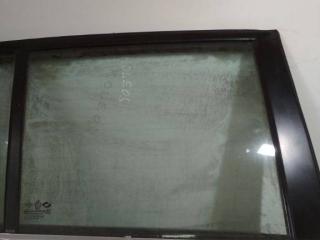 стекло двери задней правой Renault Koleos 1 поколение 2008, 43R00108