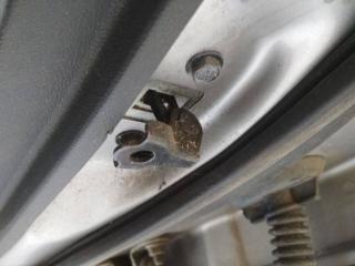 ограничитель открывания двери Renault Koleos 1 поколение 2008