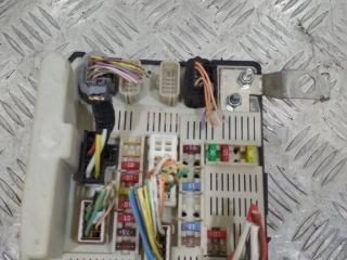 блок предохранителей Renault Megane 2 поколение [рестайлинг] 2007, 8200481866