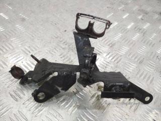 кронштейн двигателя Renault Scenic 2 поколение 2006, 1.9 л., дизель, 8200465666