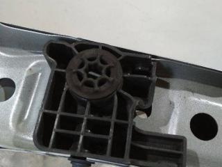 кронштейн радиатора Renault Twingo 3 поколение 2017, 215143071R