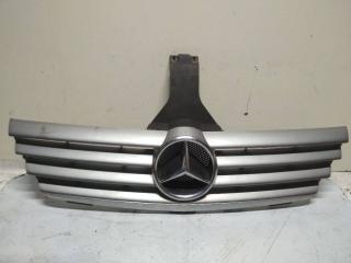 решетка радиатора Mercedes-Benz C-Класс W203/S203/CL203 [рестайлинг] 2005, A2038801083