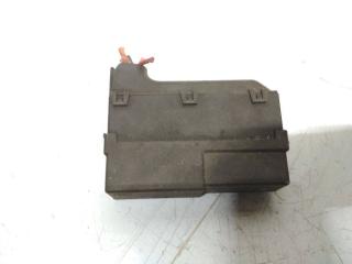 блок предохранителей Renault Clio 3 поколение [рестайлинг] 2011, 8200220647