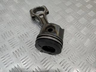 поршень Renault Megane 2 поколение 2006