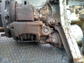 суппорт задний правый Mercedes-Benz Actros 1 поколение (MP1) 2001