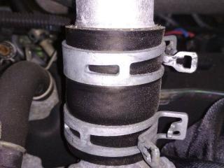 патрубок интеркулера Toyota Yaris 1 поколение XP10 [рестайлинг] 2004, 1.4 л., дизель, МКПП