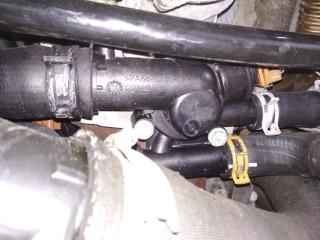 корпус термостата Renault Scenic 1 поколение [рестайлинг] 2002, 1.9 л., дизель, МКПП