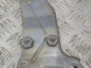 кронштейн двигателя Mercedes-Benz CLA-Класс C117 2015, 1.6 л., бензин, АКПП, A2702200141