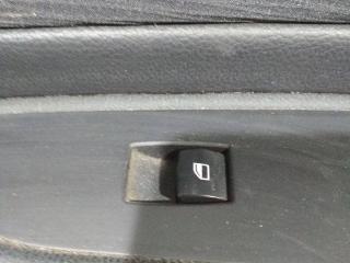 кнопка стеклоподъемника двери передней правой BMW 1 серия E81/E87 [рестайлинг] 2009, купе