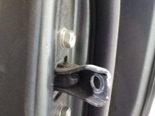 ограничитель открывания двери Peugeot 4007 1 поколение 2007