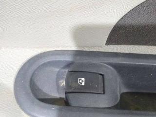 кнопка стеклоподъемника двери передней правой Renault Twingo 2 поколение 2008