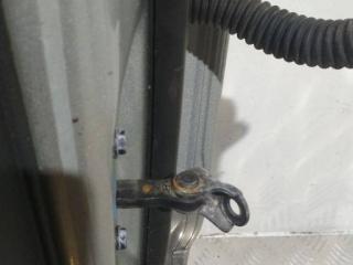 ограничитель открывания двери Hyundai Santa Fe 2 поколение (CM) 2006
