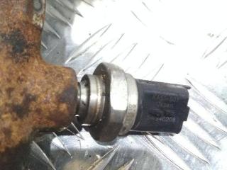 датчик давления топлива Renault Clio 3 поколение 2009, 5WS40208