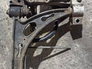 рычаг передний правый Volkswagen Touran 1 поколение 2003, 1K0407153C