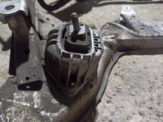 подушка крепления двигателя BMW 3 серия E90/E91/E92/E93 2007