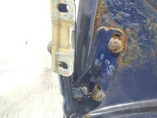 петля капота Mercedes-Benz Sprinter 2 поколение (W906) 2008, 9067500121