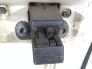 замок двери задней правой Volkswagen Transporter T5 2009