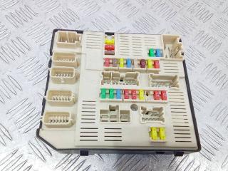 блок предохранителей Renault Megane 3 поколение 2011, 284B68372R