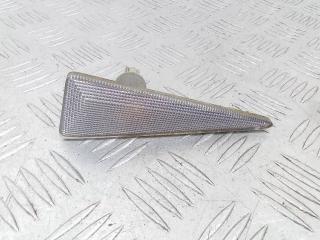 повторитель поворота на крыле Renault Megane 2 поколение 2006, 8200027151