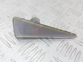 повторитель поворота на крыле Renault Megane 2 поколение 2006, 8200027150