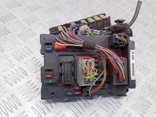 блок предохранителей Peugeot 206 1 поколение 2002, 9646405280