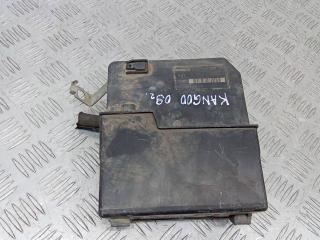 блок предохранителей Renault Kangoo 1 поколение [рестайлинг] 2009, 8201044238