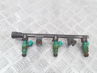 топливная рампа Chrysler Sebring 2 поколение 2003, 2.7 л., бензин