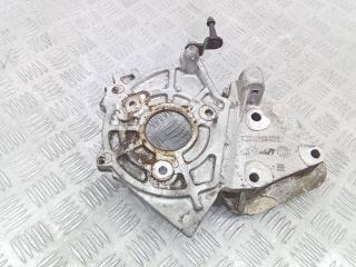 кронштейн ТНВД Renault Megane 2 поколение 2005, 8200793436