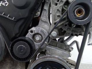 кронштейн генератора Renault Clio 3 поколение 2008, 1.6 л., бензин, МКПП, 8200669494