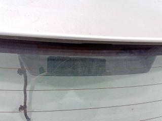 дополнительный стоп-сигнал Toyota Auris 1 поколение 2007