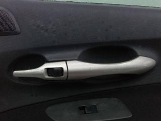 ручка внутренняя передняя правая Toyota Auris 1 поколение 2007