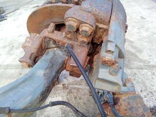 кулак поворотный правый Mercedes-Benz Atego 1 поколение 2001