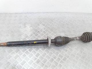 полуось передняя правая (приводной вал, ШРУС) Mercedes-Benz A-Класс W176 2013, 2.0 л., бензин, АКПП