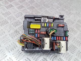 блок предохранителей Peugeot 207 1 поколение [рестайлинг] 2010, 9667199780