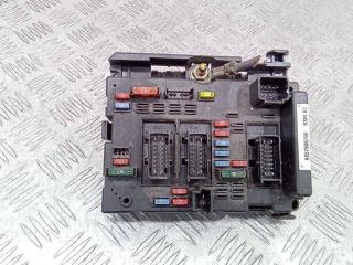 блок предохранителей Peugeot 206 1 поколение [рестайлинг] 2005, 9657608780