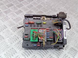 блок предохранителей Peugeot 206 1 поколение [рестайлинг] 2004, 9650663980