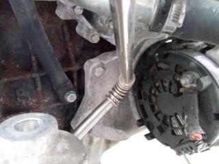 кронштейн генератора SsangYong Rodius 1 поколение 2007, 2.7 л., дизель, МКПП