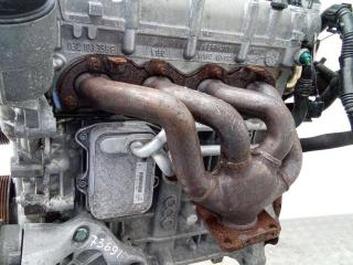 теплообменник масляного фильтра Volkswagen Golf 5 поколение 2008, 1.6 л., бензин, МКПП, 03C117021E