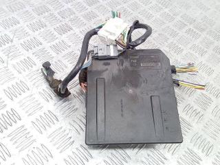 блок предохранителей Renault Megane 2 поколение [рестайлинг] 2008, 1.5 л., дизель, МКПП, 8200481866