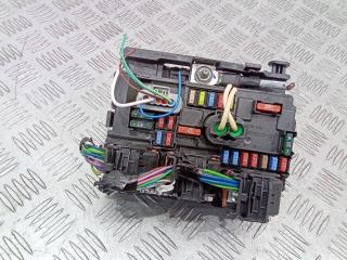 блок предохранителей Citroen C3 2 поколение [рестайлинг] 2016, 9667199680